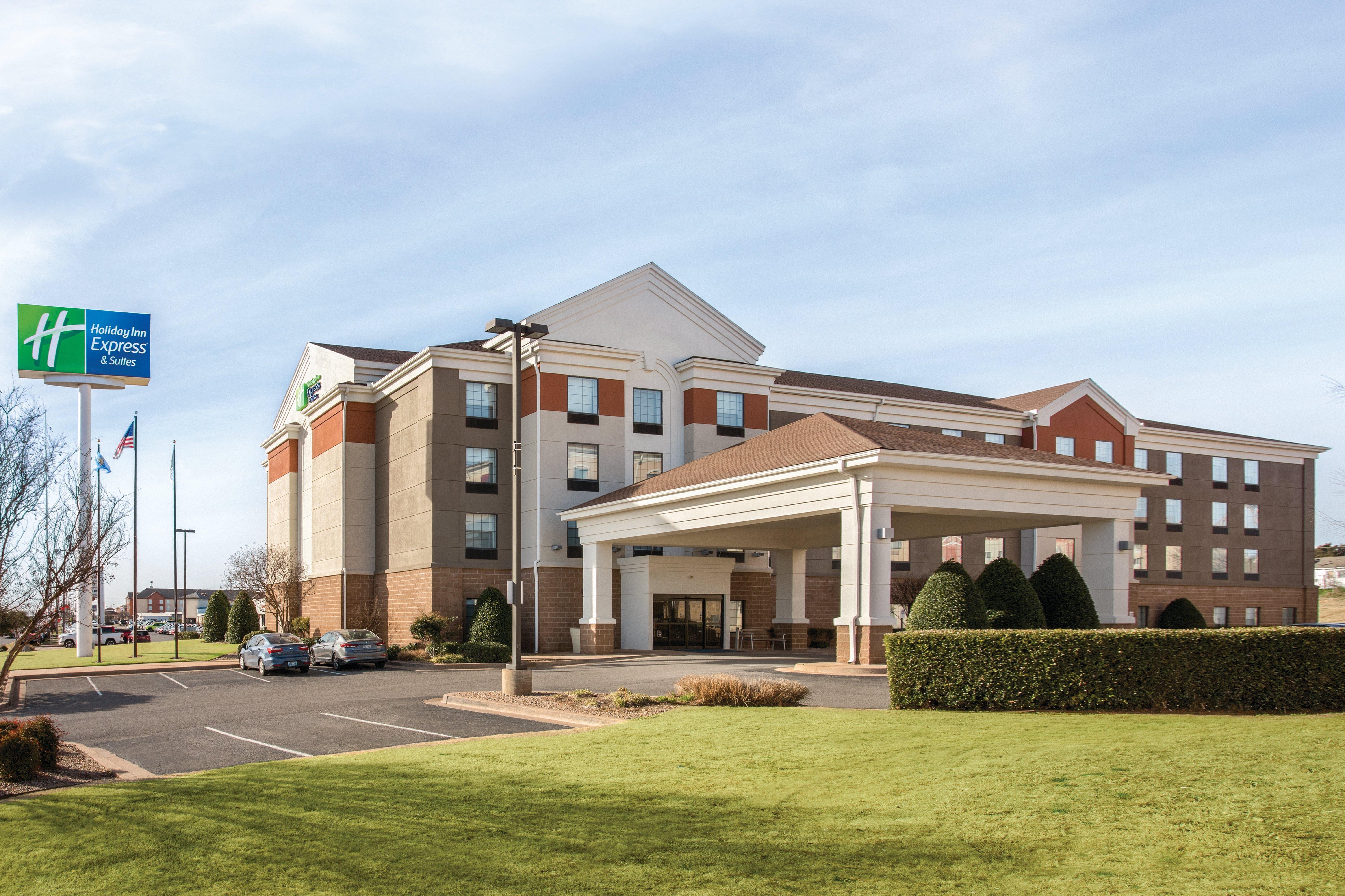 Holiday Inn Express Hotel & Suites Lawton-Fort Sill By Ihg Exterior foto