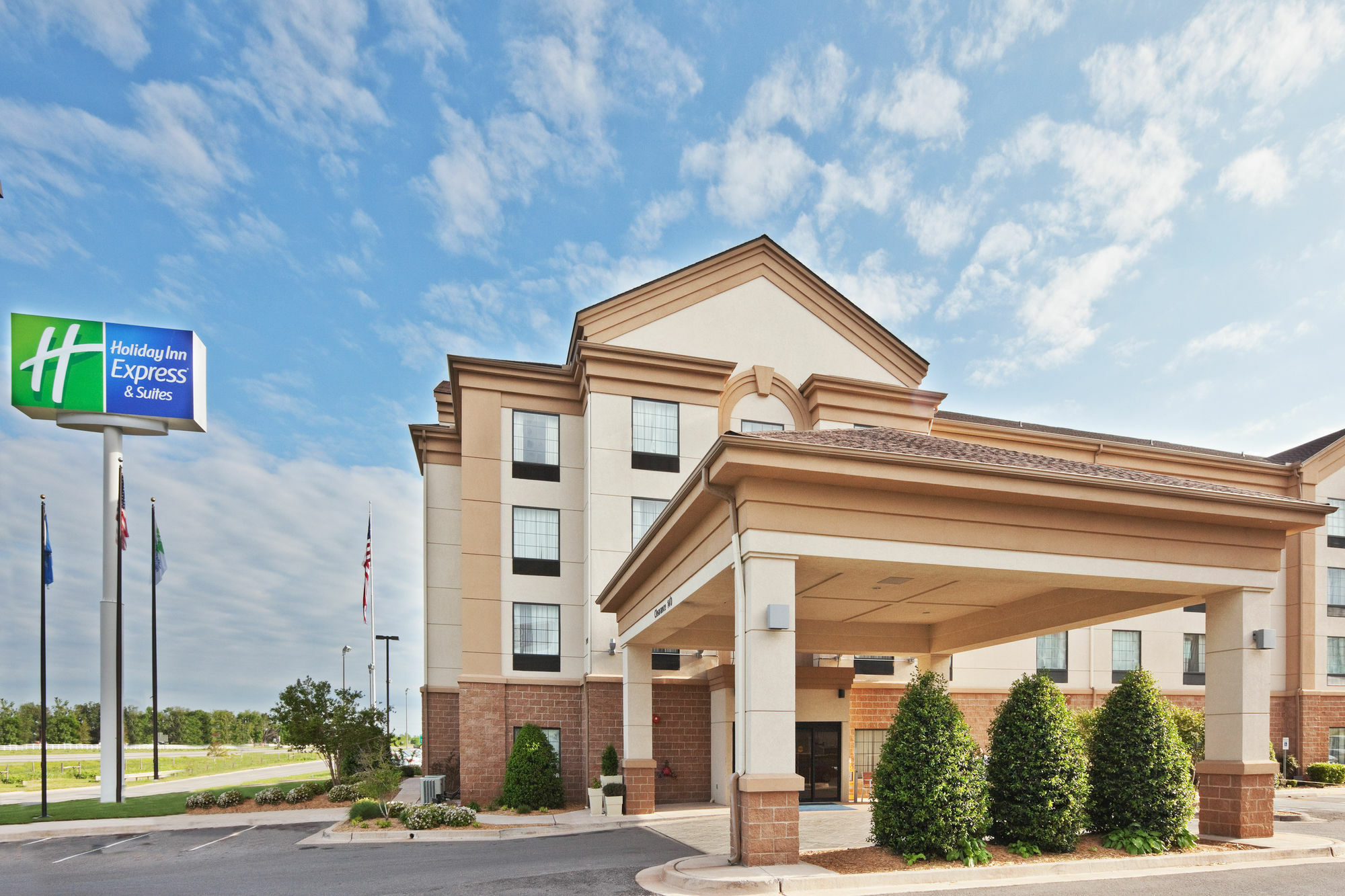 Holiday Inn Express Hotel & Suites Lawton-Fort Sill By Ihg Exterior foto